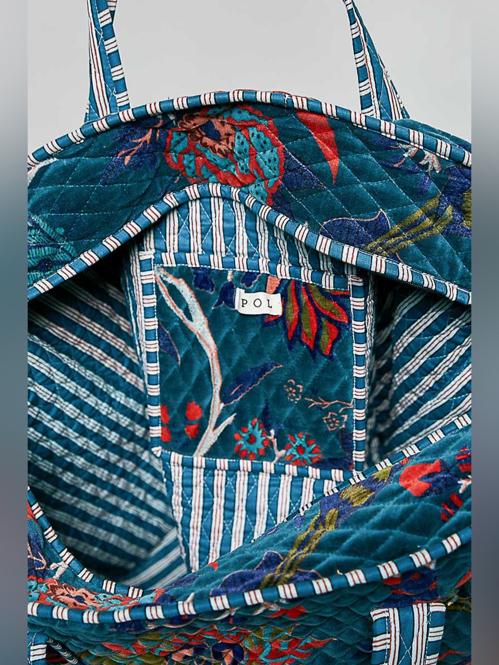 New POL Teal Floral Quilted Tote Bag - Picture 7 of 8